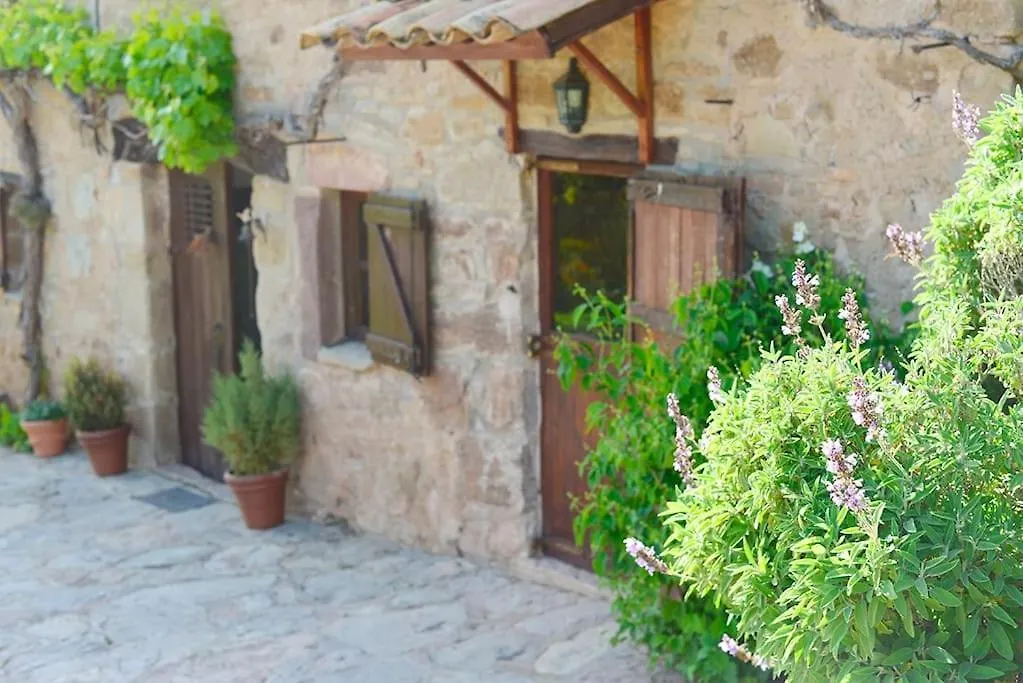 Casa rural Can Riera Hostal Santa Eulàlia de Riuprimer